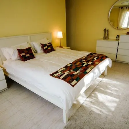 In Sleeps 8 Includes Swimming Pool Air Con And Wifi Puerto Calero